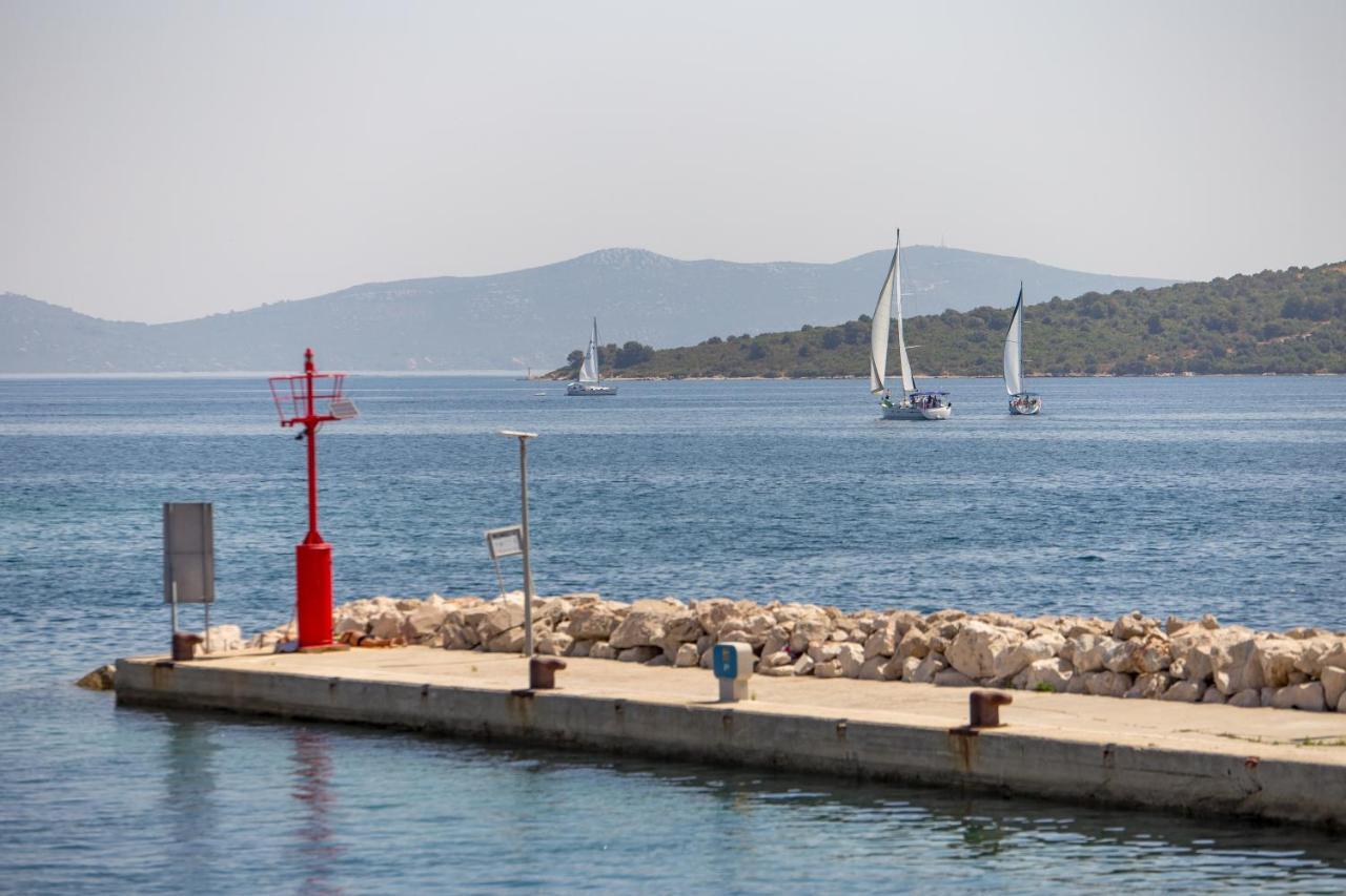 Maiora Luxury Island Suites Sali Buitenkant foto